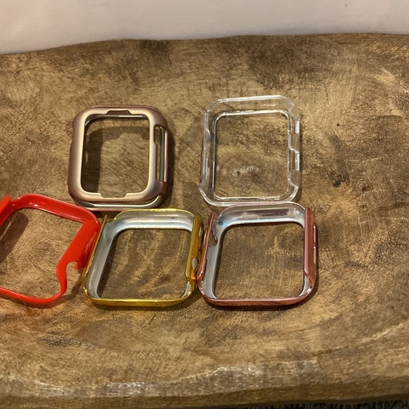 Apple Watch face protectors- 5 series - Picture 2 of 3